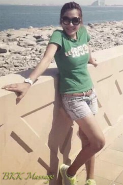 Eari - Escort lady Bangkok 3