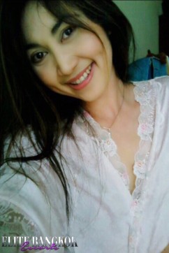 Naris - Escort lady Bangkok 3