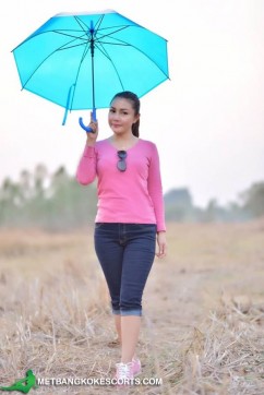 Rung - Escort lady Bangkok 3