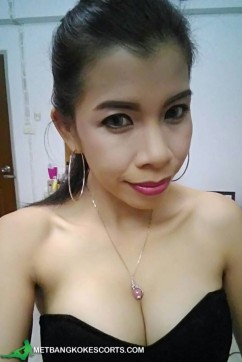 Roxy - Escort lady Bangkok 3