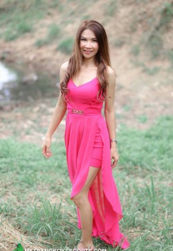 Nok - Escort ladies Bangkok 1