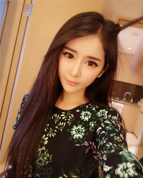 Livia - Escort lady Hong Kong 2