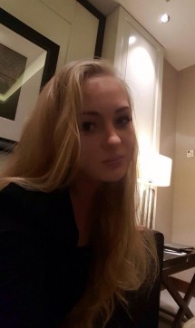 Maya - Escort lady Amsterdam 3