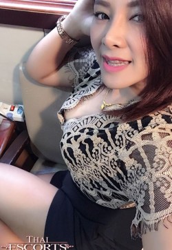 Mollie - Escort ladies Bangkok 1
