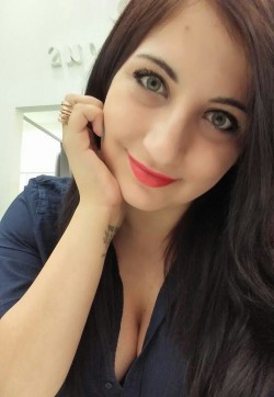 Adriana - Escort ladies Prague 1