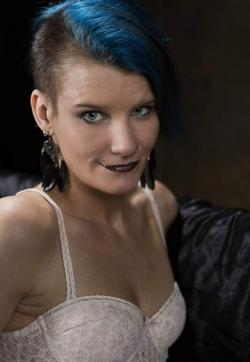 Storm Broken - Escort ladies Lynnwood 1