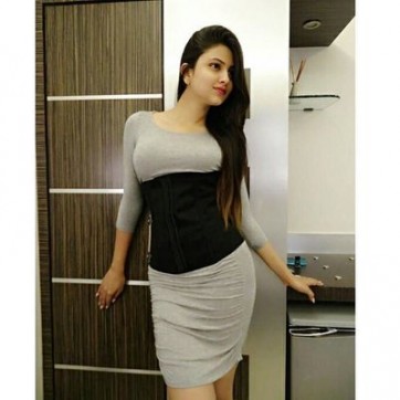Kiyara Khanna - Escort lady Venice 5