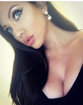 English Chloe - Escort lady London 5