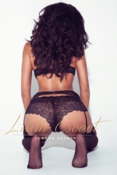 Sahara - Escort lady London 4