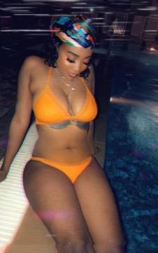 CAMILLA - Escort lady Abu Dhabi 3