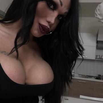 LARA ARGENTO TRANS - Escort trans Bologna 12