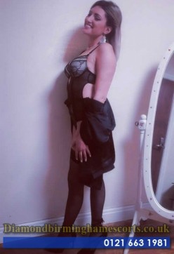 Julia - Escort lady Birmingham EN 3