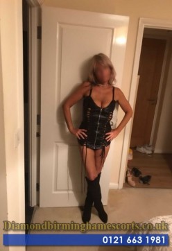 Bree - Escort lady Birmingham EN 3