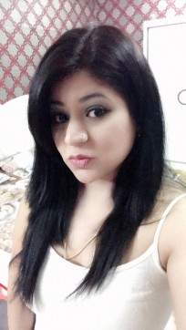 Anushka - Escort lady Dubai 5