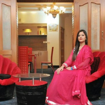 Sidra Indian Girl - Escort lady Dubai 3