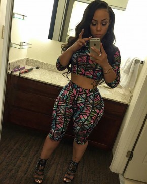 Emelda - Escort lady Dubai 3