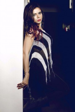 Ili - Escort lady Abu Dhabi 3