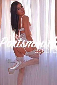 Lilly - Escort lady Portsmouth 3