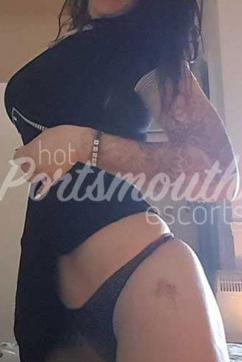Tiana - Escort lady Portsmouth 4