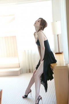 Yangyang - Escort lady Abu Dhabi 2