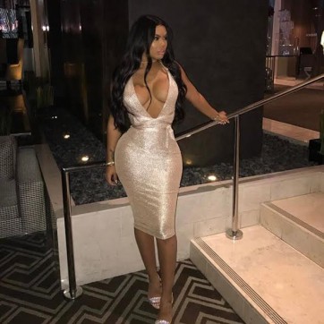 Zoe - Escort lady Dubai 3