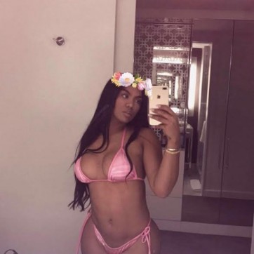 Zoe - Escort lady Dubai 4