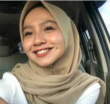 Fana - Escort lady Kuala Lumpur 2