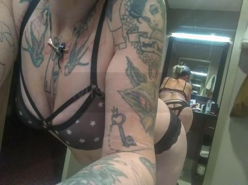 Miss Shelly - Escort lady Denver CO 18