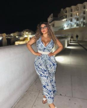 Regina - Escort lady Paris 2