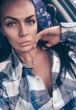 VESTA - Escort ladies Paris 1