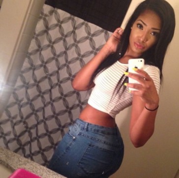 Sonia - Escort lady Dubai 3