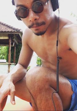 Zach Le - Escort gays Berlin 1