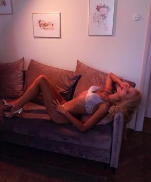 Emily Palmer Blonde Lux Companion - Escort lady Katowice 16