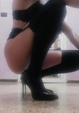 Laura - Escort lady Turin 9