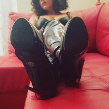 Lady Claudia - Escort dominatrix Rome 11