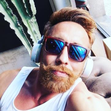 Petros - Escort gay Munich 3