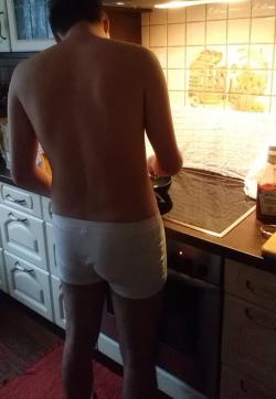 Niklas - Escort gays Hamburg 1 Niklas - Escort gays Hamburg 1