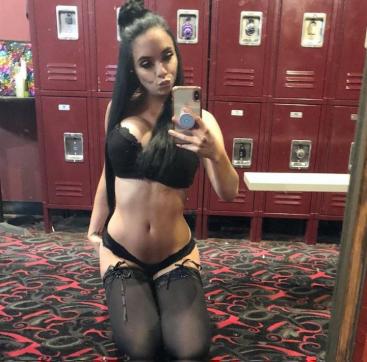 Chloe - Escort lady Paris 2