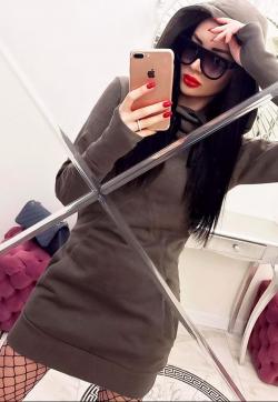 Silviya - Escort ladies Budapest 1