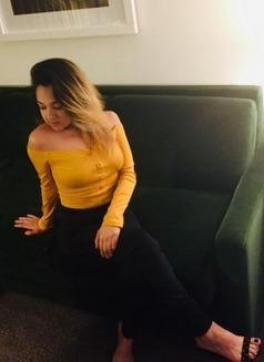 LENA XIONG - Escort lady Houston 4