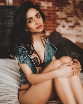 Miya - Escort lady Paris 6