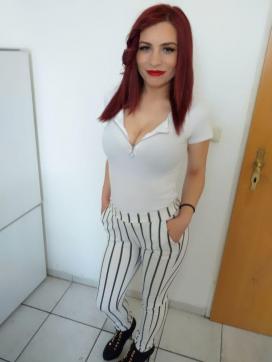 Adelina - Escort lady Düsseldorf 6