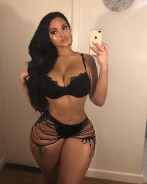 Brianna - Escort lady Dubai 4
