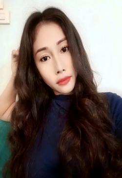Chompoo - Escort ladies Bangkok 1