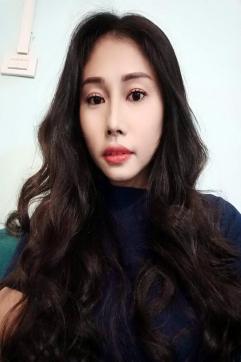 Chompoo - Escort lady Bangkok 3