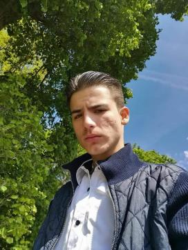 Emiliano - Escort mens Rome 4