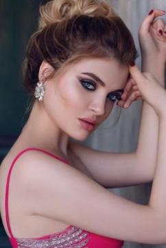 Izara - Escort lady Amsterdam 2