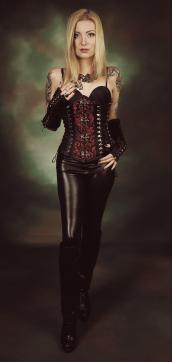 Estella bathory. Эстелла Батори. Estella Bathory в белье. Эстелла Батори Dress. Эстелла Батори фото