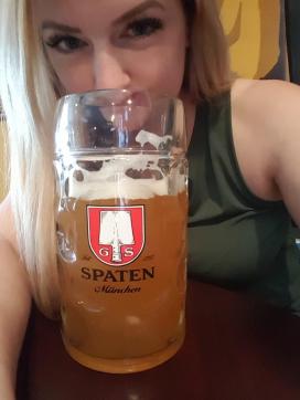 Latoya - Escort lady Edmonton 2