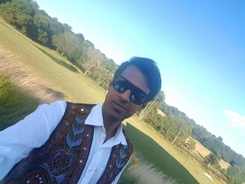 PakibttmGP - Escort gay London 2